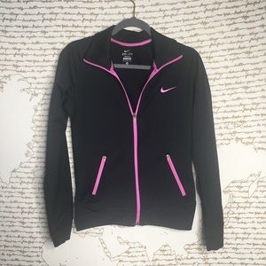 Nike Medium Black Pink Dri-Fit Lightweight Jacket